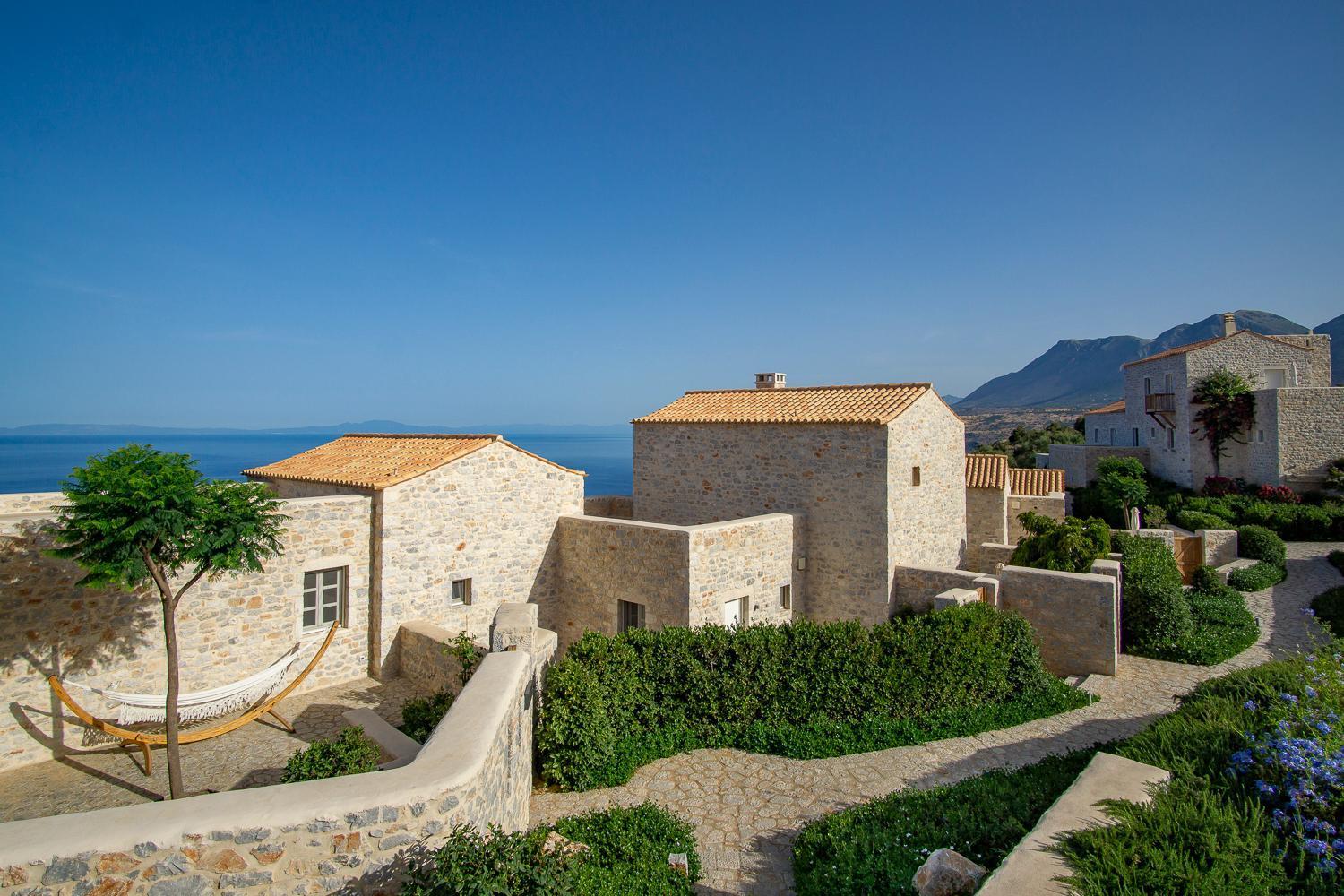 Bassa Maina Villas & Suites Areopoli Exterior photo